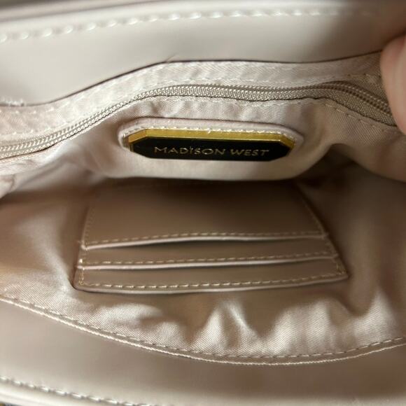 NWOT Madison West Naya Shoulder Bag Taupe Faux Leather Gold Hardware‎ Neutral - Picture 12 of 12